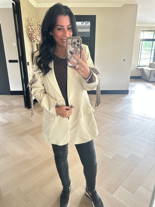Emma Blazer Met Strik Beige