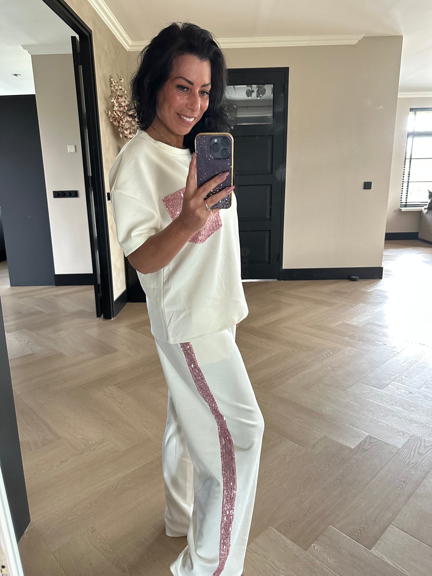 Comfy Pink Glitter Set Off White