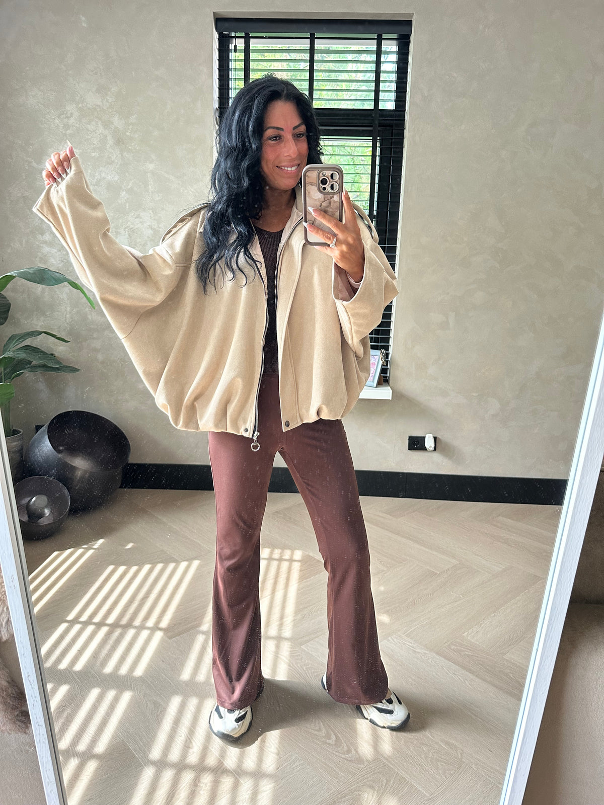 Oversized Suedine Bomberjas Beige
