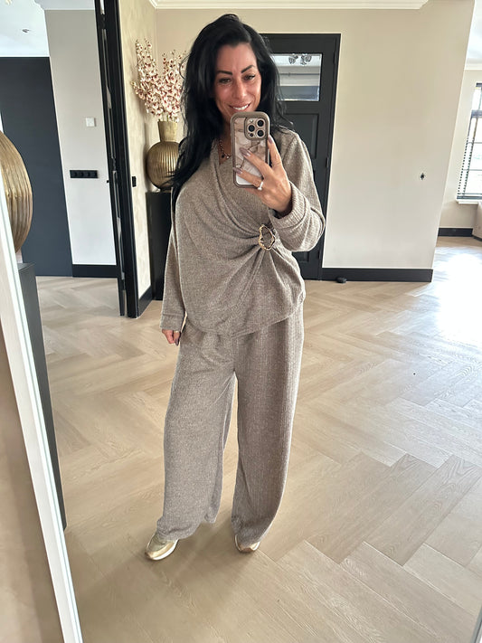 Faye Knit Set Taupe