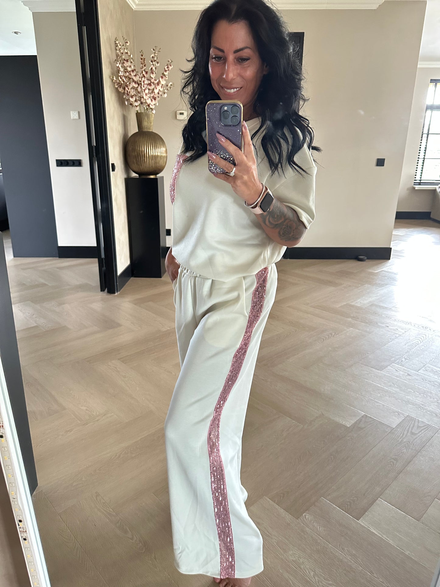 Comfy Pink Glitter Set Off White