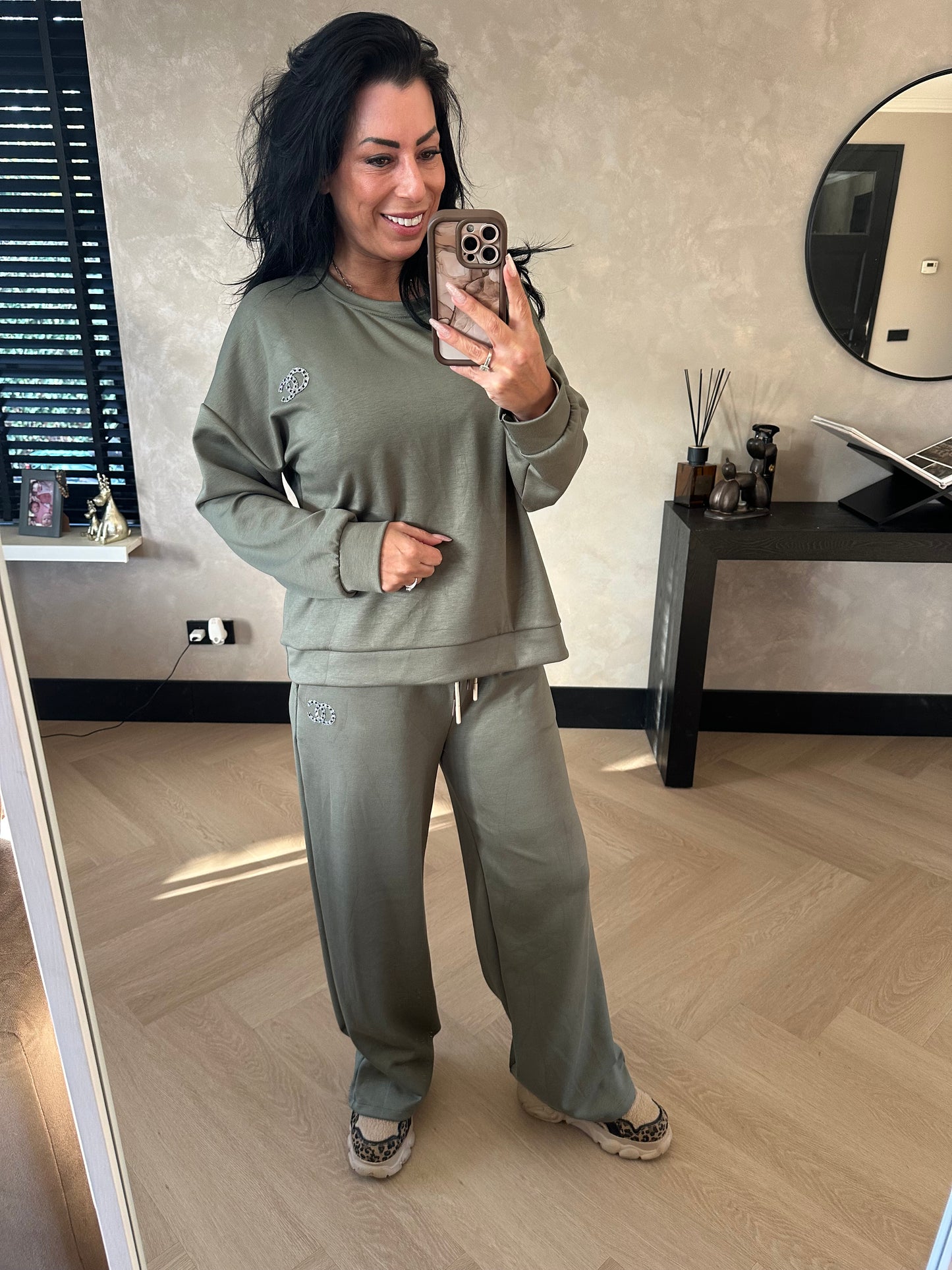 OC Comfy Set mit Strass Khaki