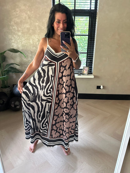 MAGIC Dress Schwarz 2.0