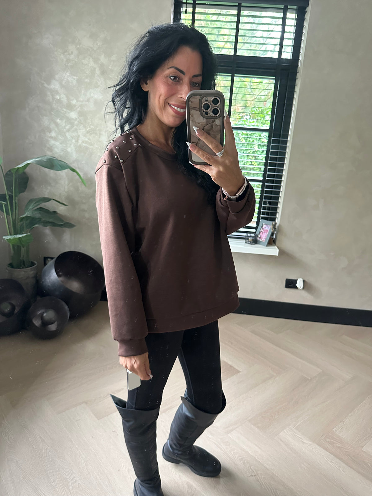 Sweater With Studs Brown