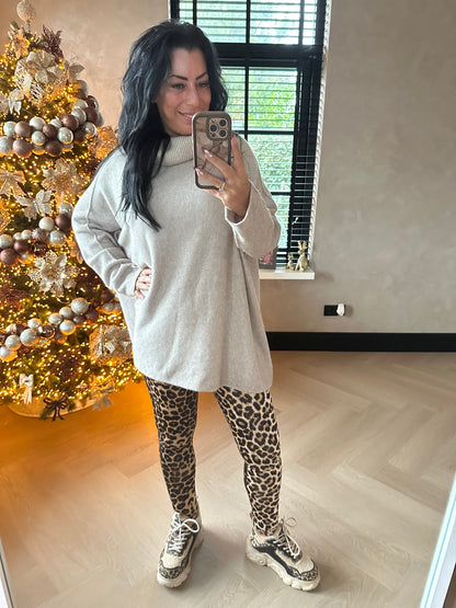 Yara Oversized Sweater Beige