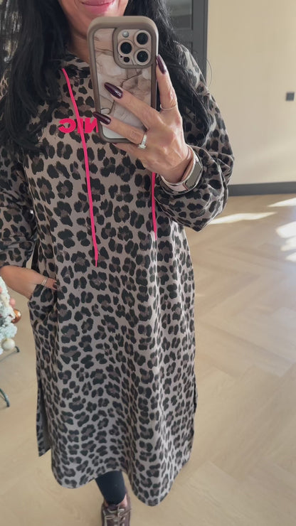 ICONIC Leopard Dress Brown